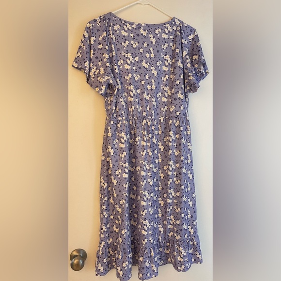 Purple Floral Maternity Dress - Picture 3 of 5